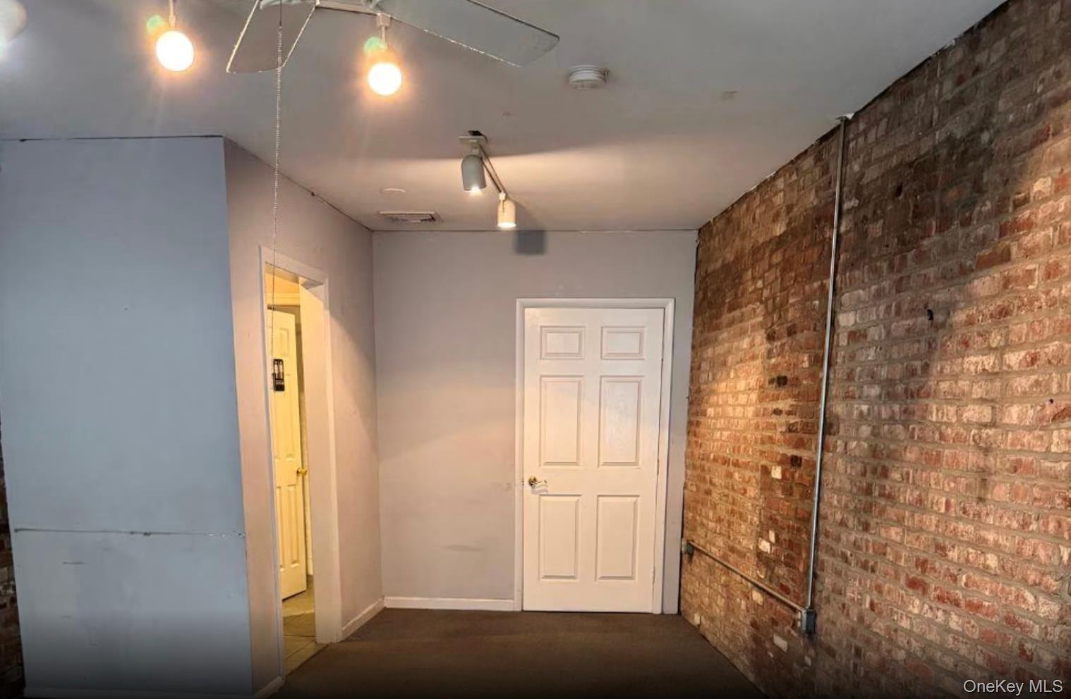 175 Main Street – For Rent photo 2