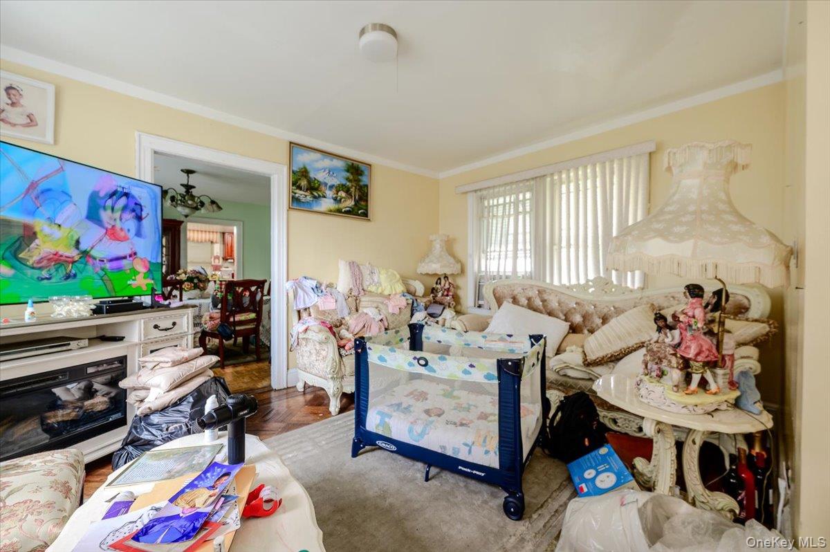 14019 Foch Boulevard – For Sale photo 3