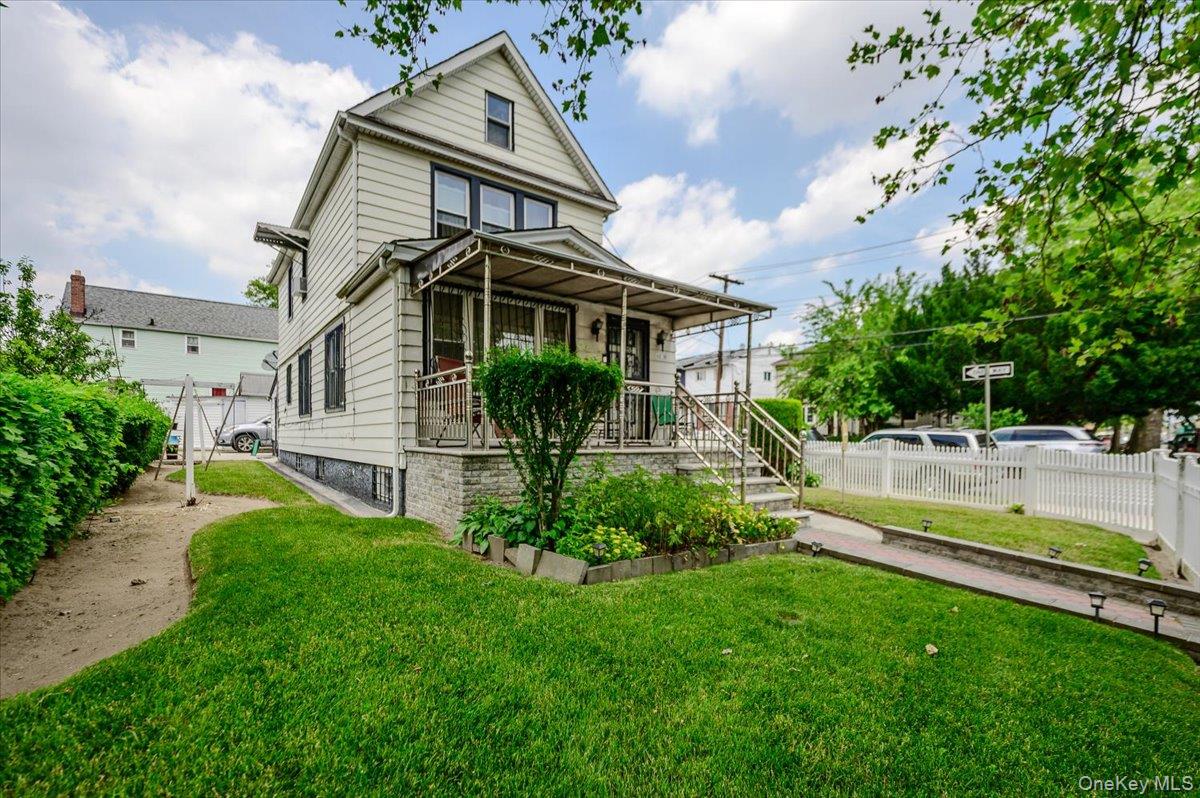 14019 Foch Boulevard – For Sale photo 21