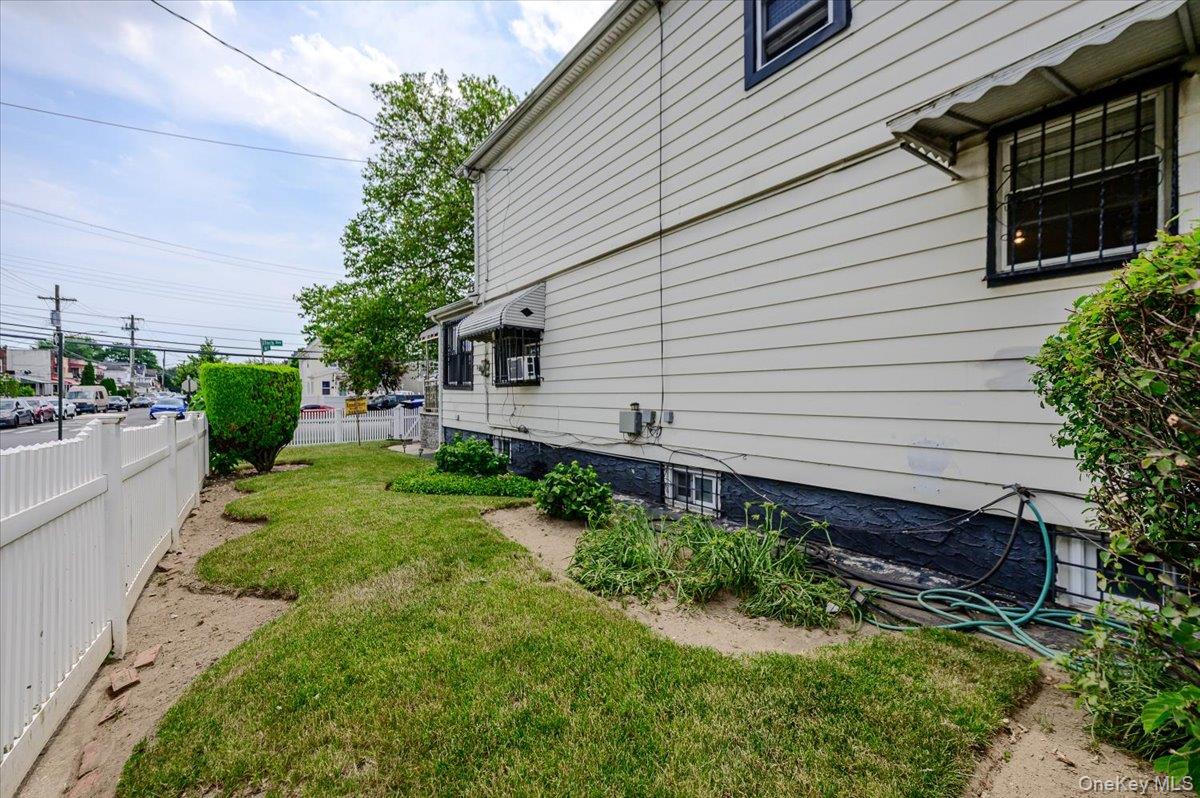 14019 Foch Boulevard – For Sale photo 18