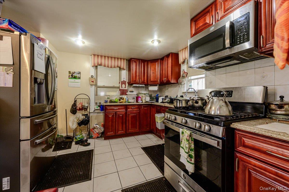 14019 Foch Boulevard – For Sale photo 8