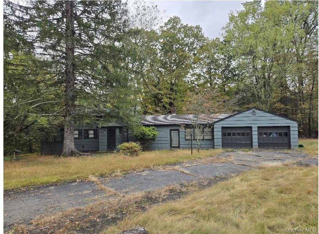 3 Edgebrook Lane – For Sale