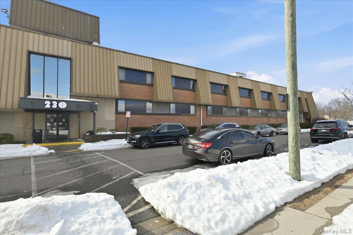 230 Hilton Avenue, Unit 107,108,10 photo 2