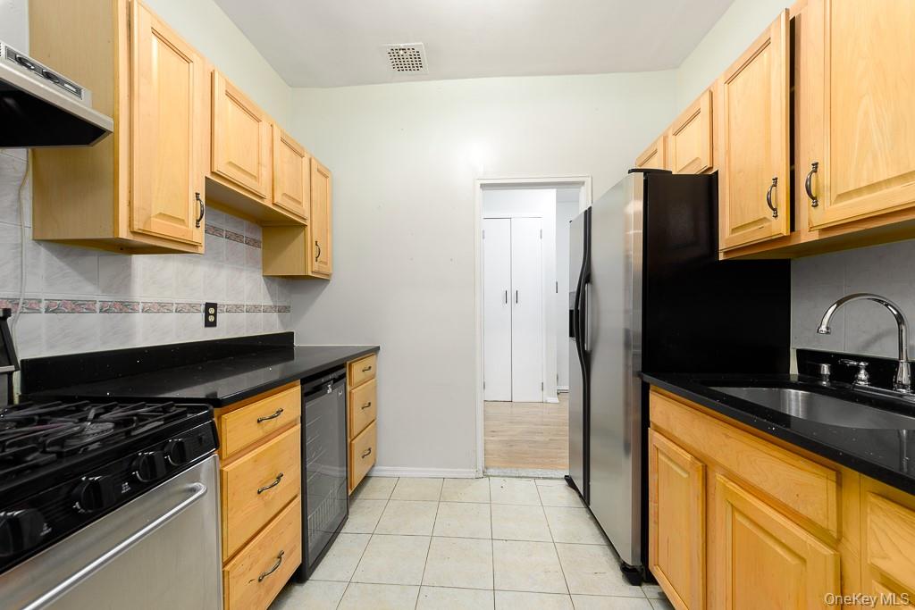 1199 E 53rd Street, Unit 1L
