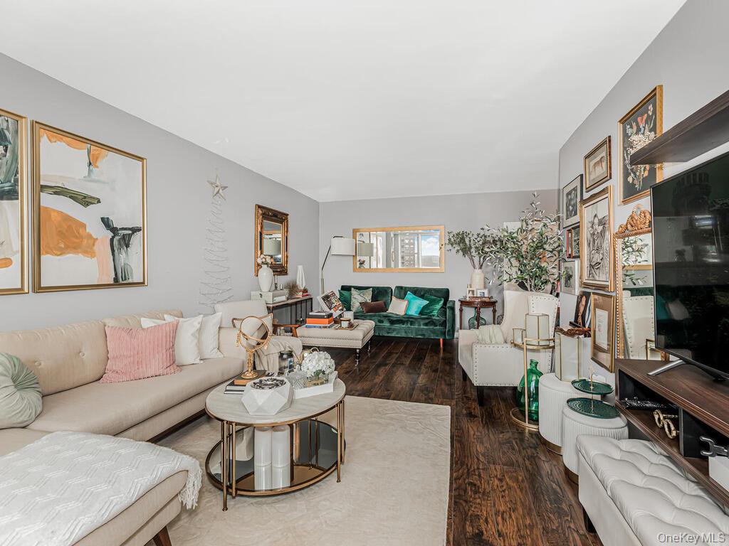 5800 Arlington Avenue, Unit 16A photo 11