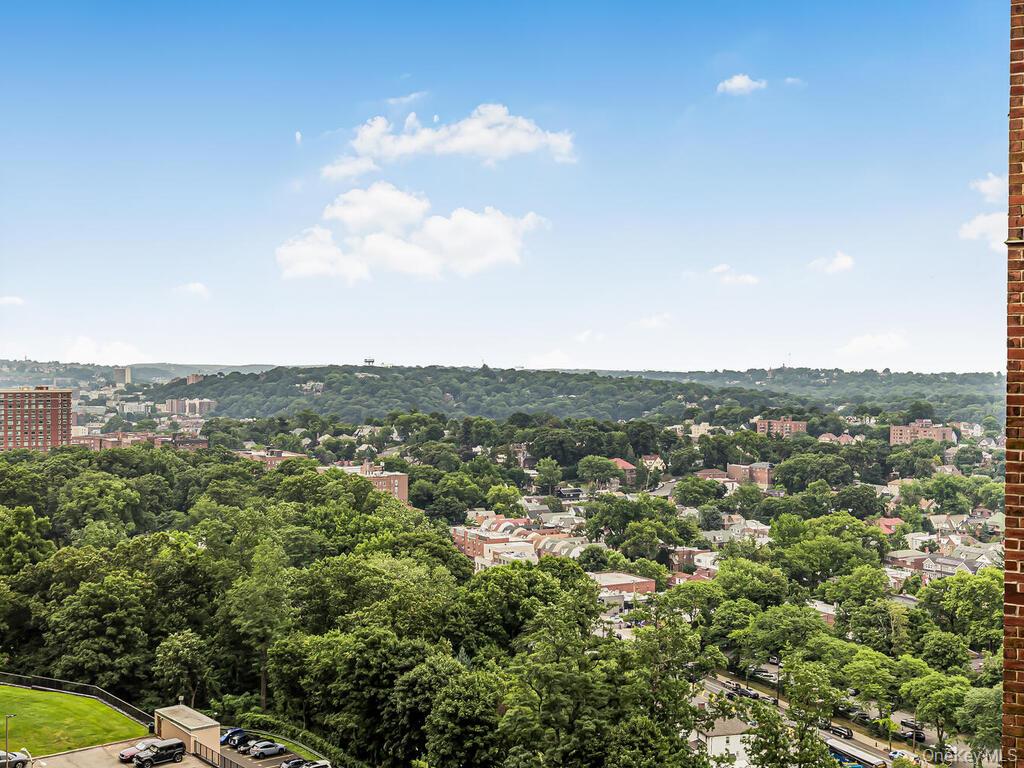 5800 Arlington Avenue, Unit 16A photo 13