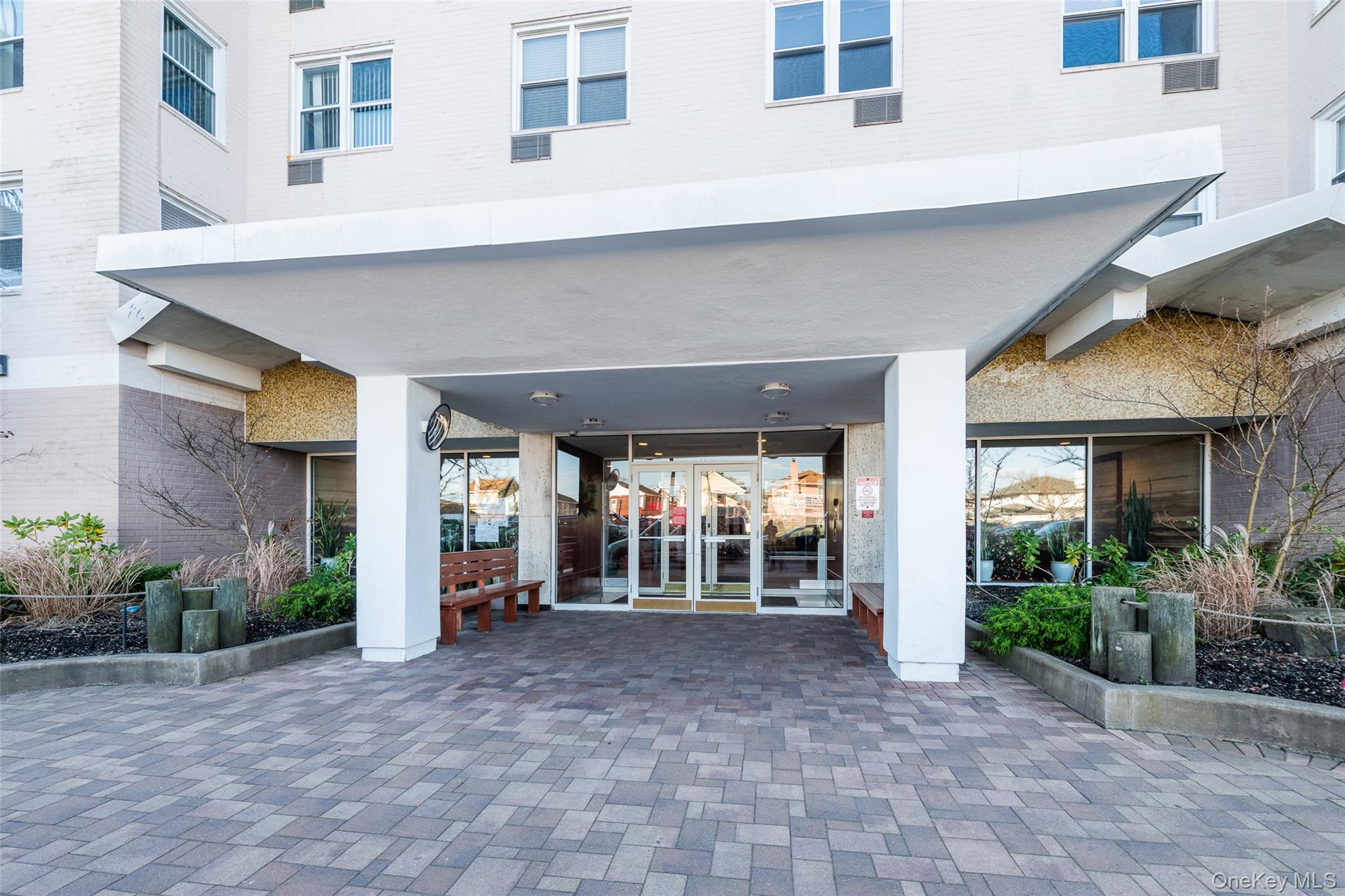 522 Shore Road, Unit 2AA