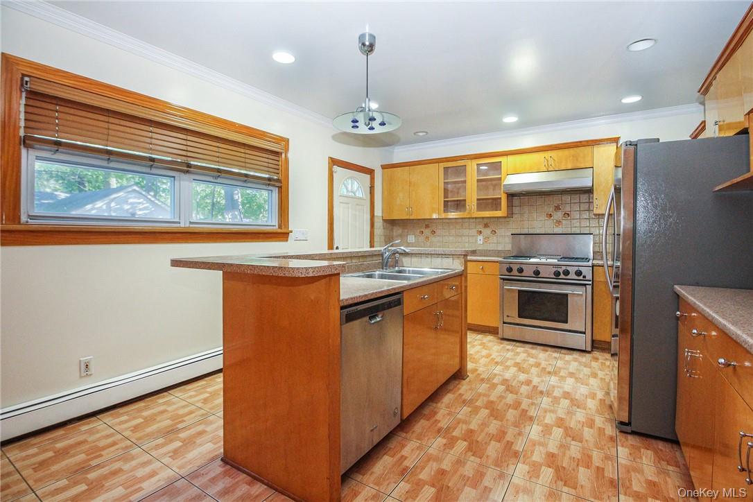 237 Coligni Avenue – For Sale photo 11