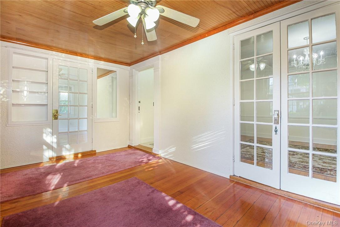 237 Coligni Avenue – For Sale photo 9