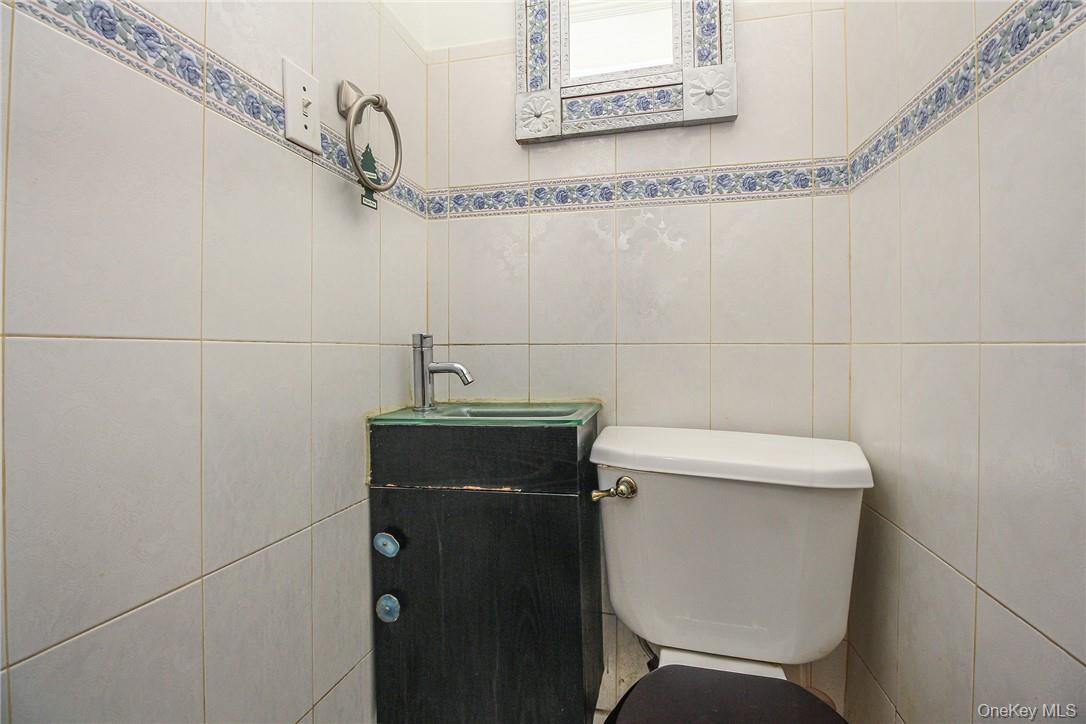 237 Coligni Avenue – For Sale photo 16