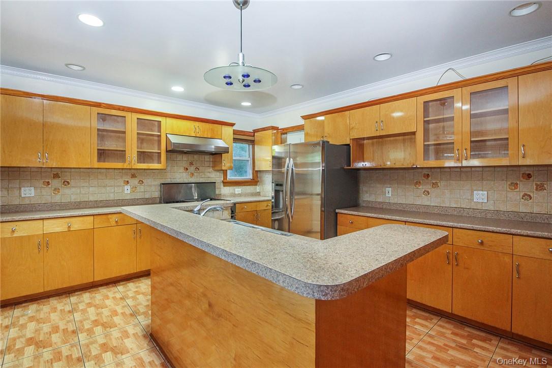 237 Coligni Avenue – For Sale photo 14