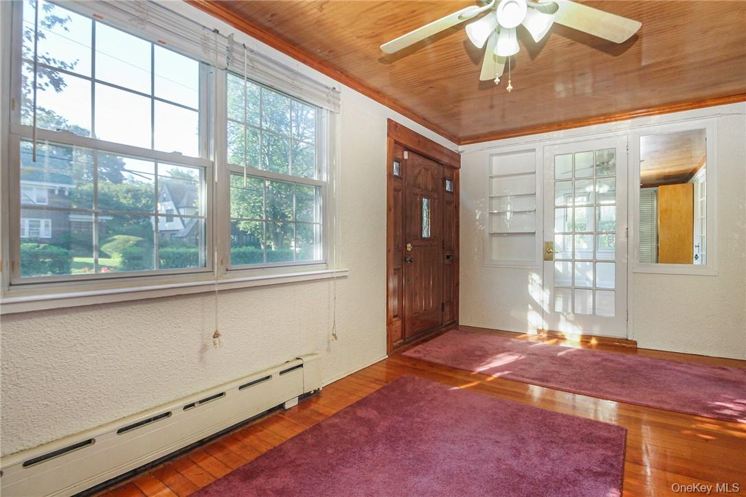 237 Coligni Avenue – For Sale photo 8
