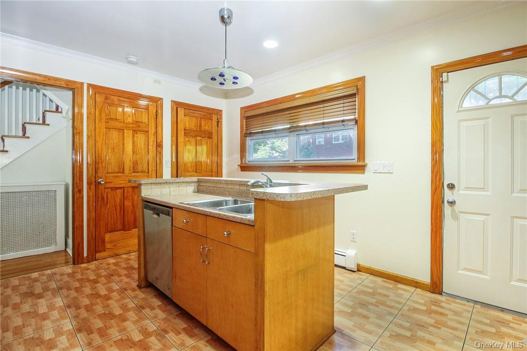237 Coligni Avenue – For Sale photo 13