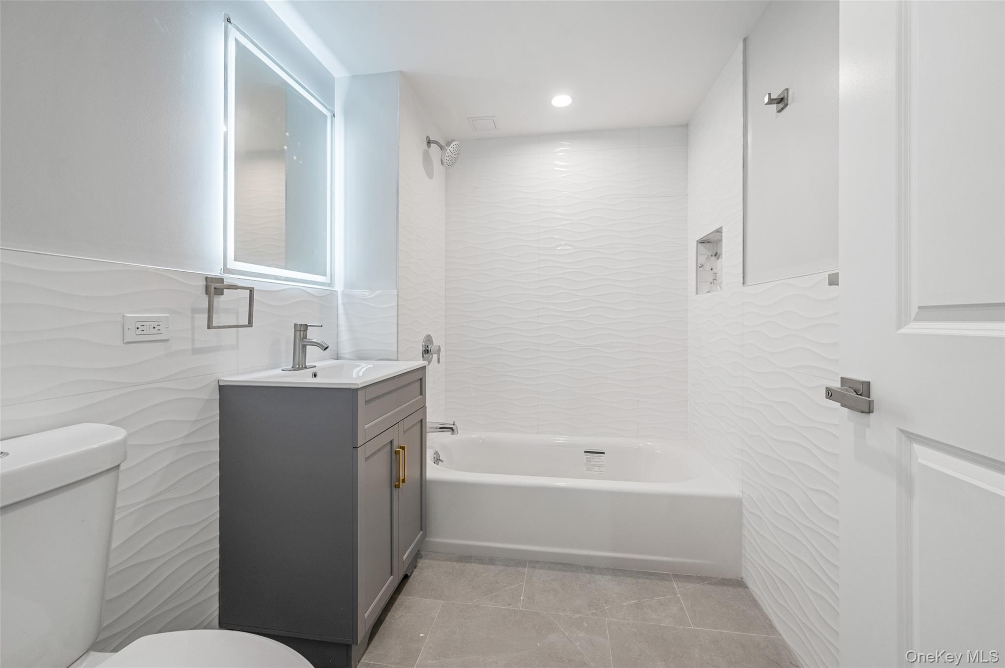 43-34 53rd Street – For Sale photo 16