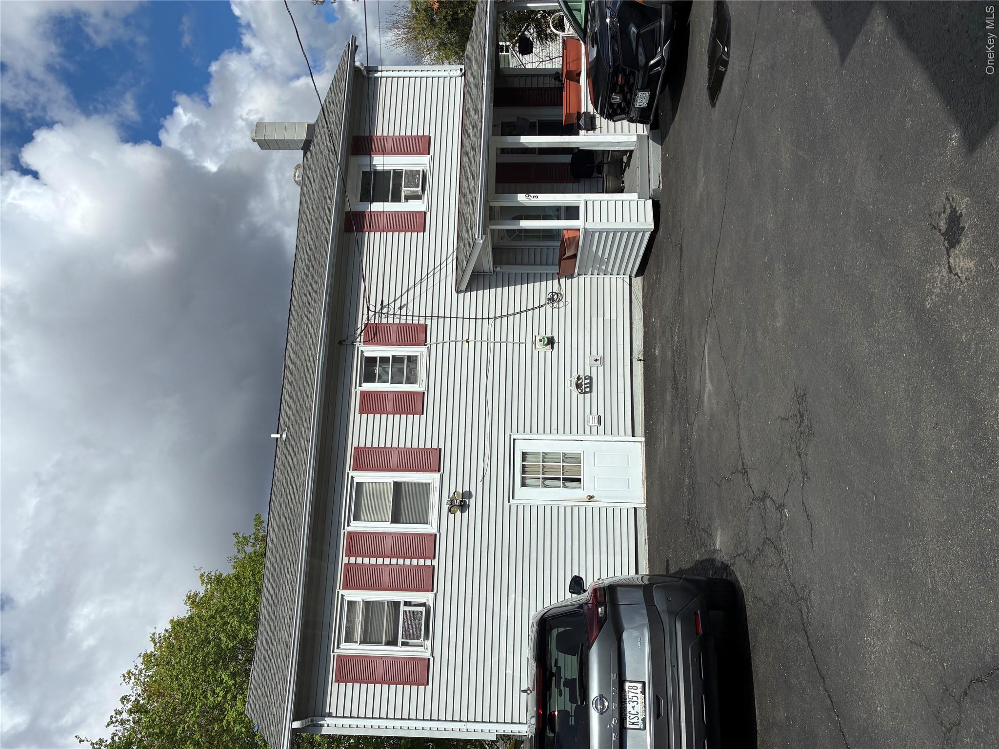19 Sheridan Avenue – For Sale photo 2