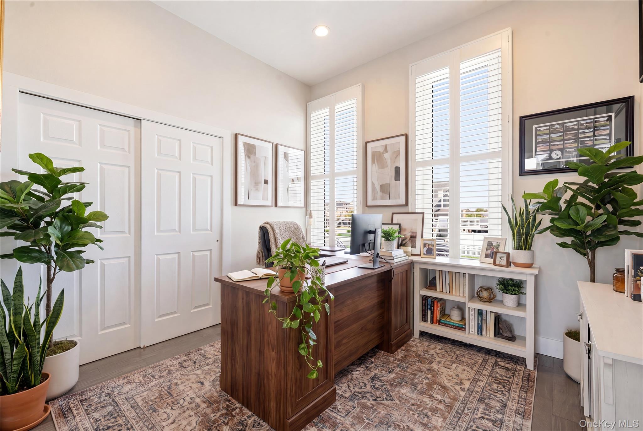 298 W Lido Promenade – For Sale photo 2