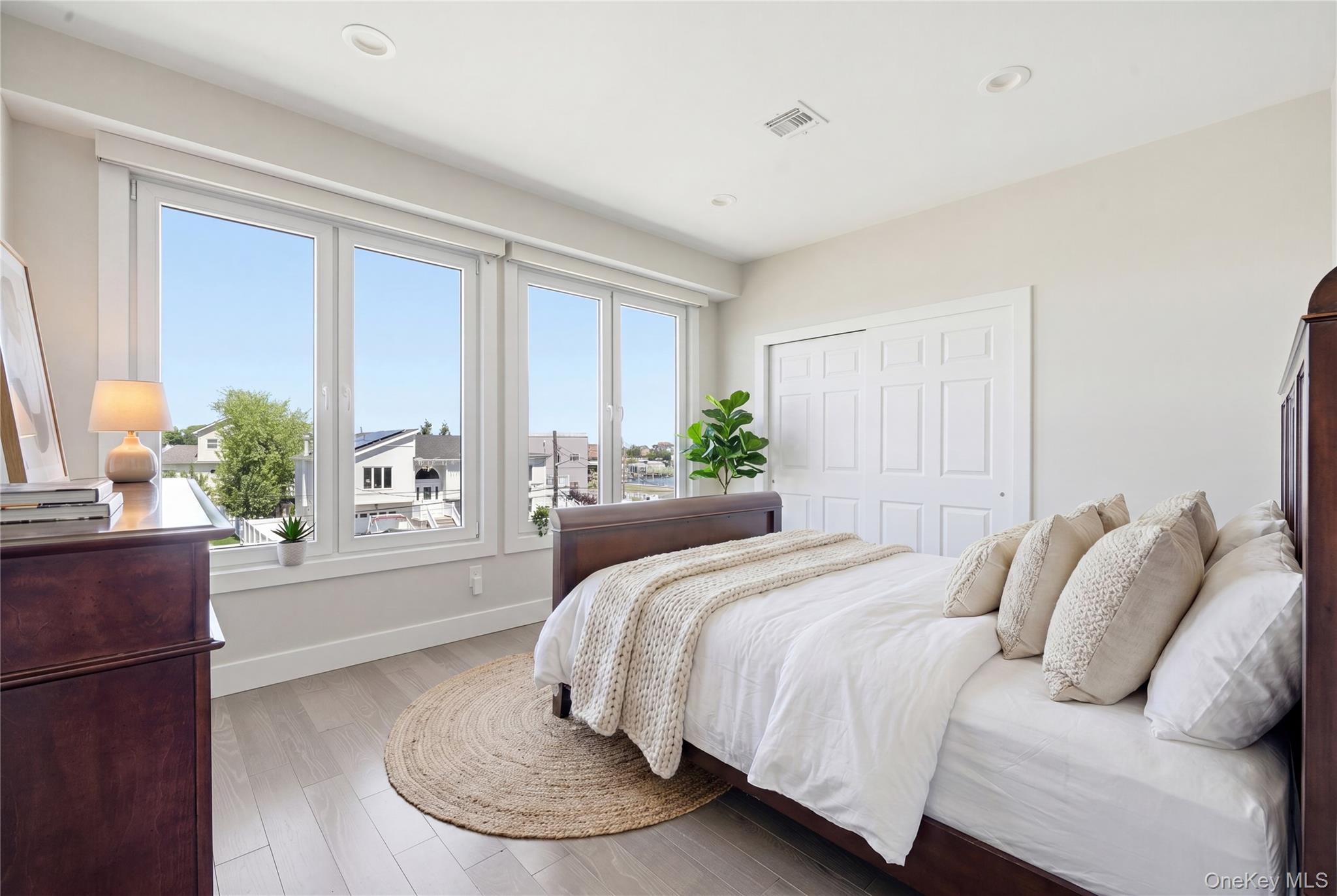 298 W Lido Promenade – For Sale photo 10