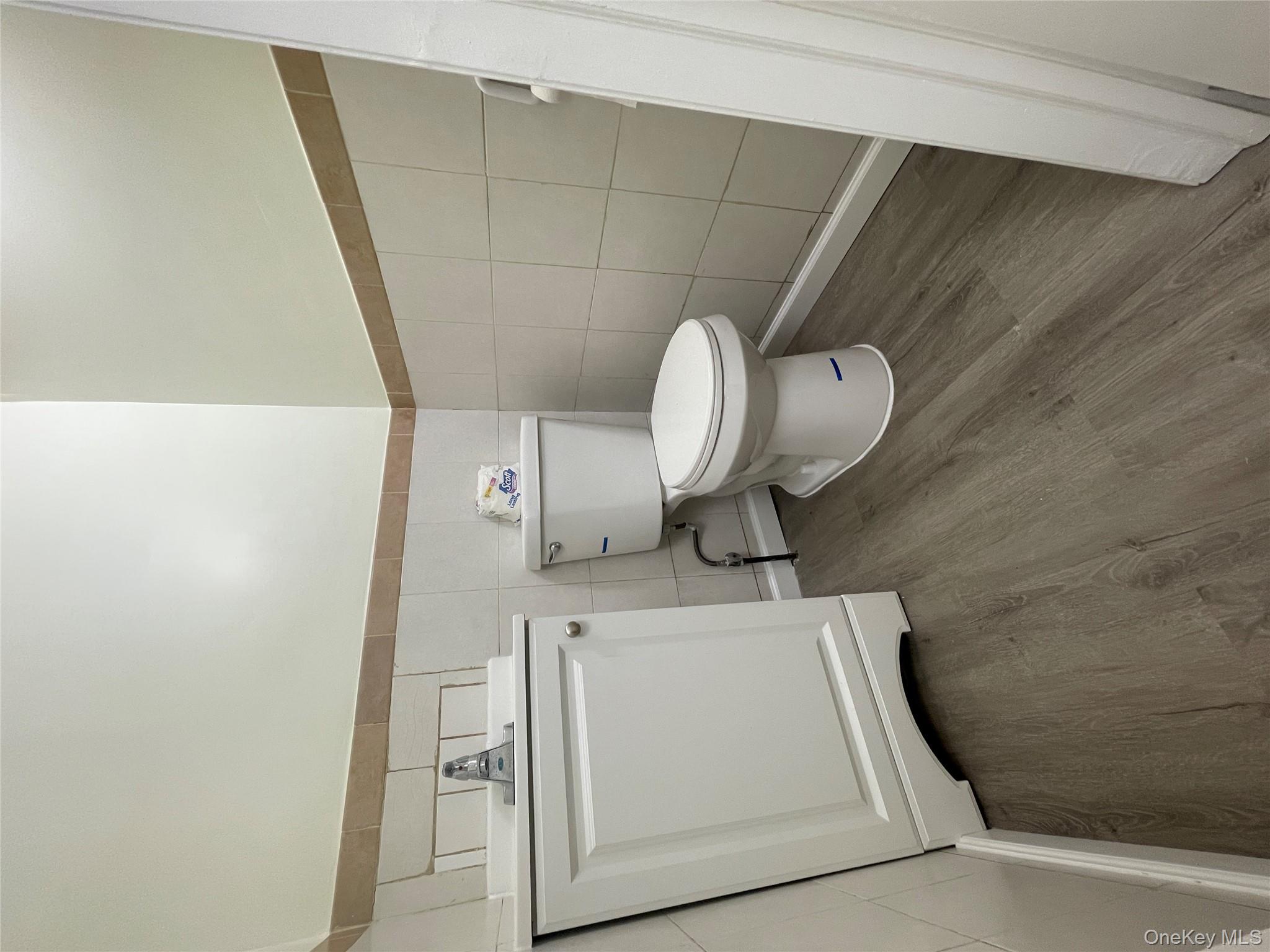 4711 47th Avenue – For Rent photo 8