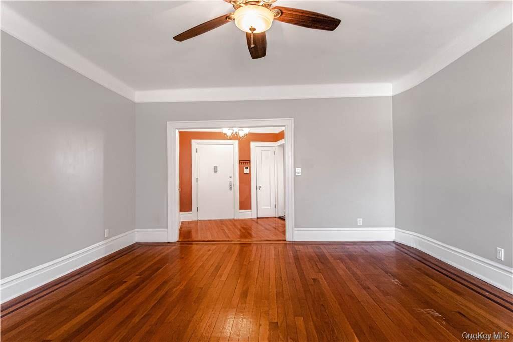 84-02 Beverly Road, Unit 2B photo 7
