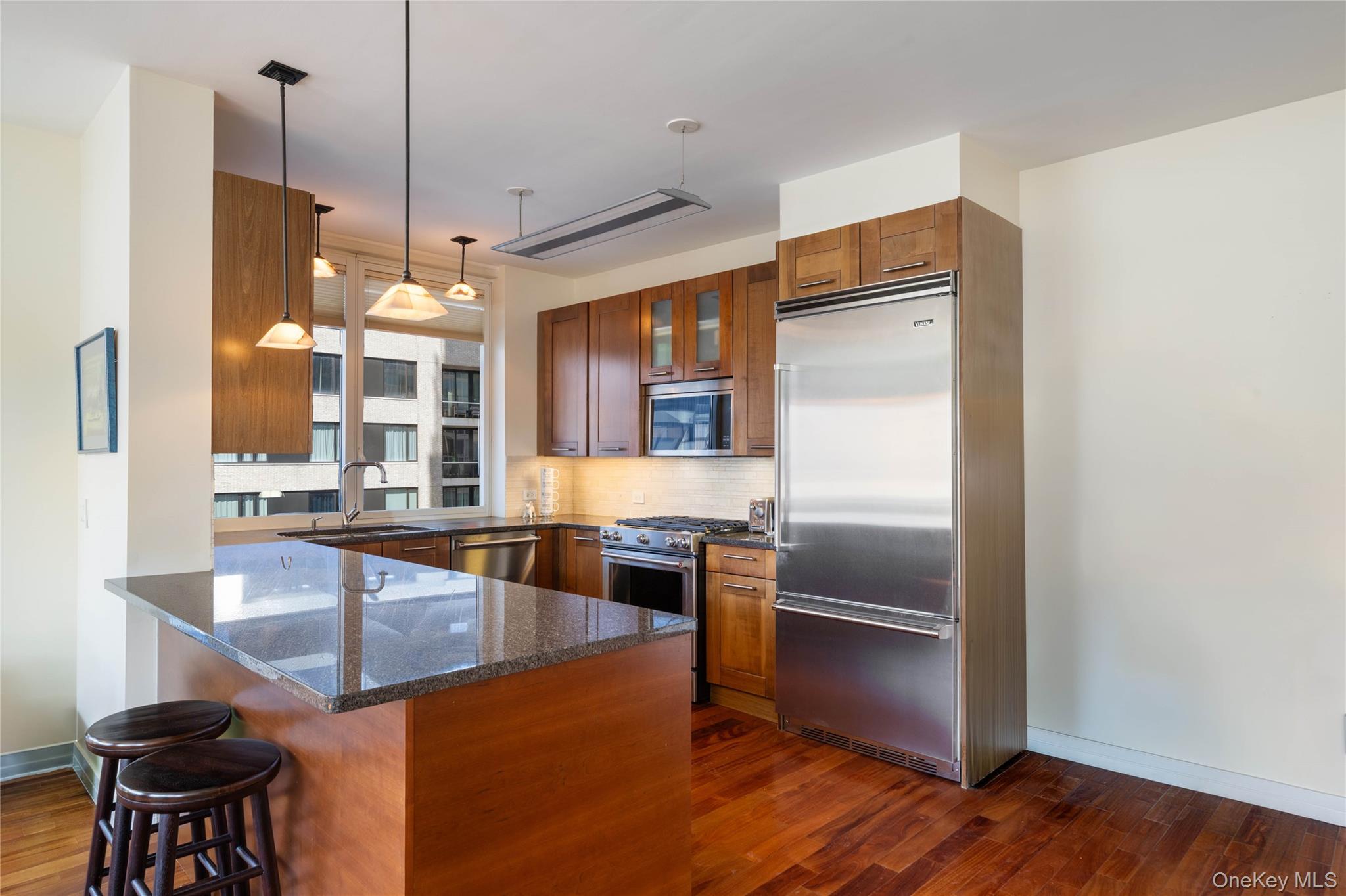 640 W 237th Street, Unit 4C photo 4