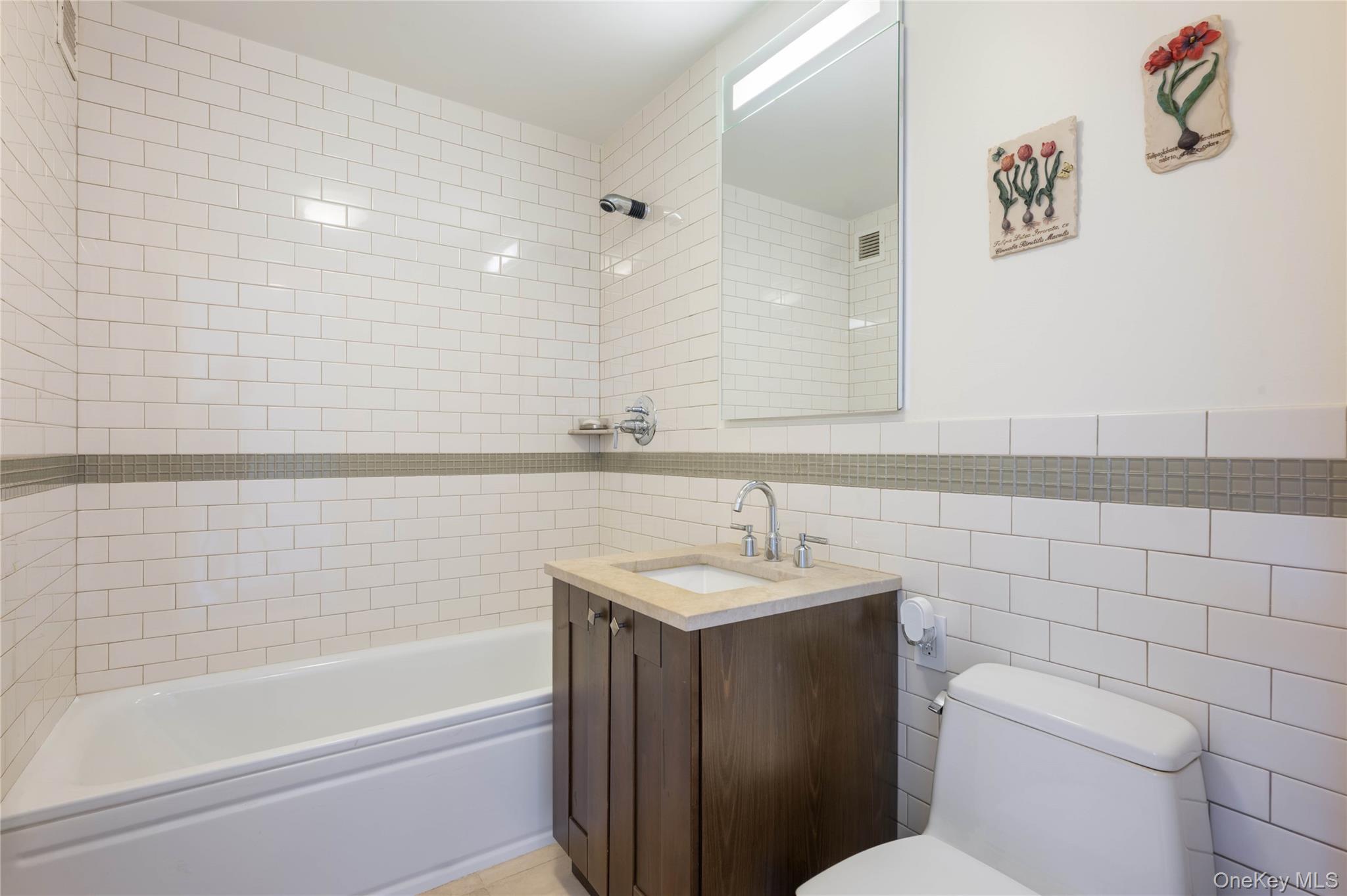 640 W 237th Street, Unit 4C photo 10
