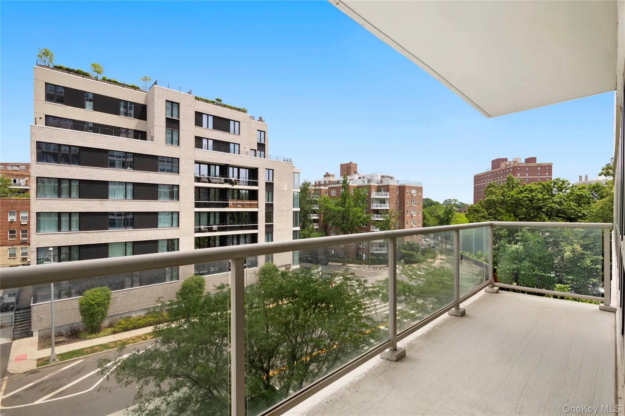 640 W 237th Street, Unit 4C photo 18