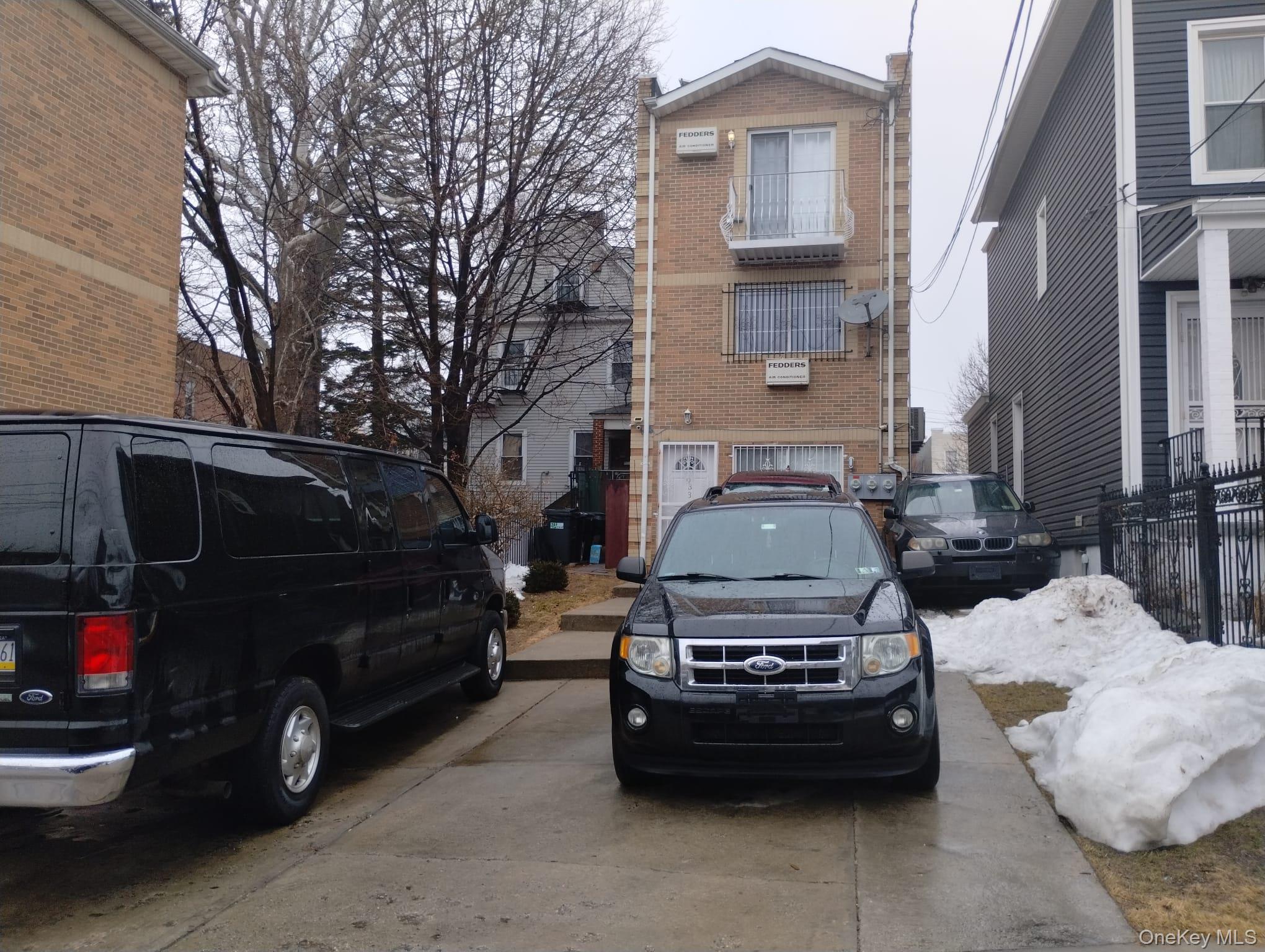 933 Tilden Street – For Sale