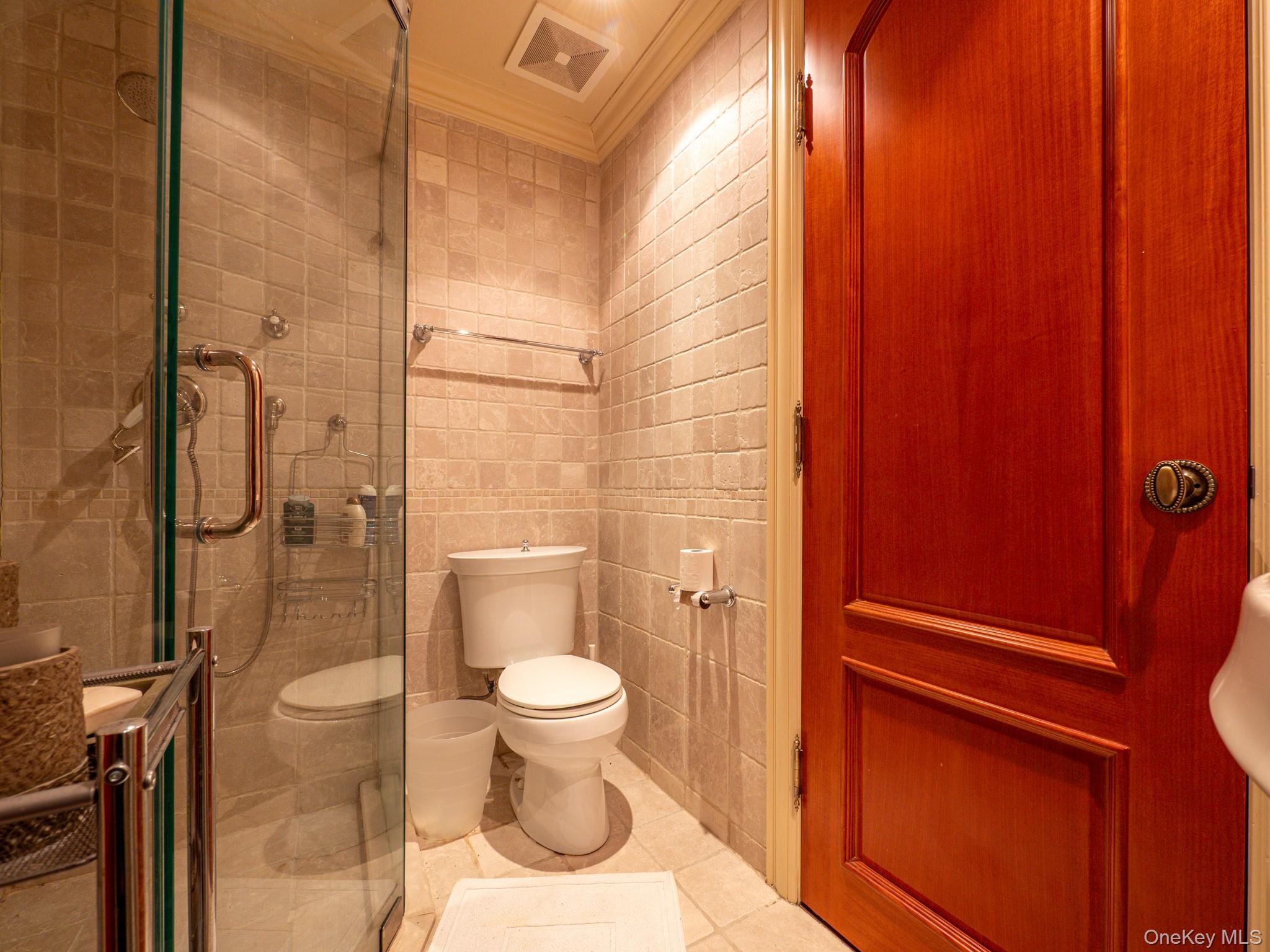 18461 Radnor Road – For Sale photo 31