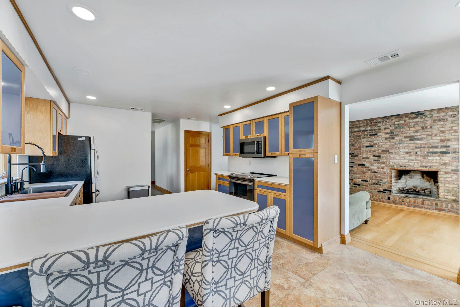 2905 Private Road – For Rent photo 8