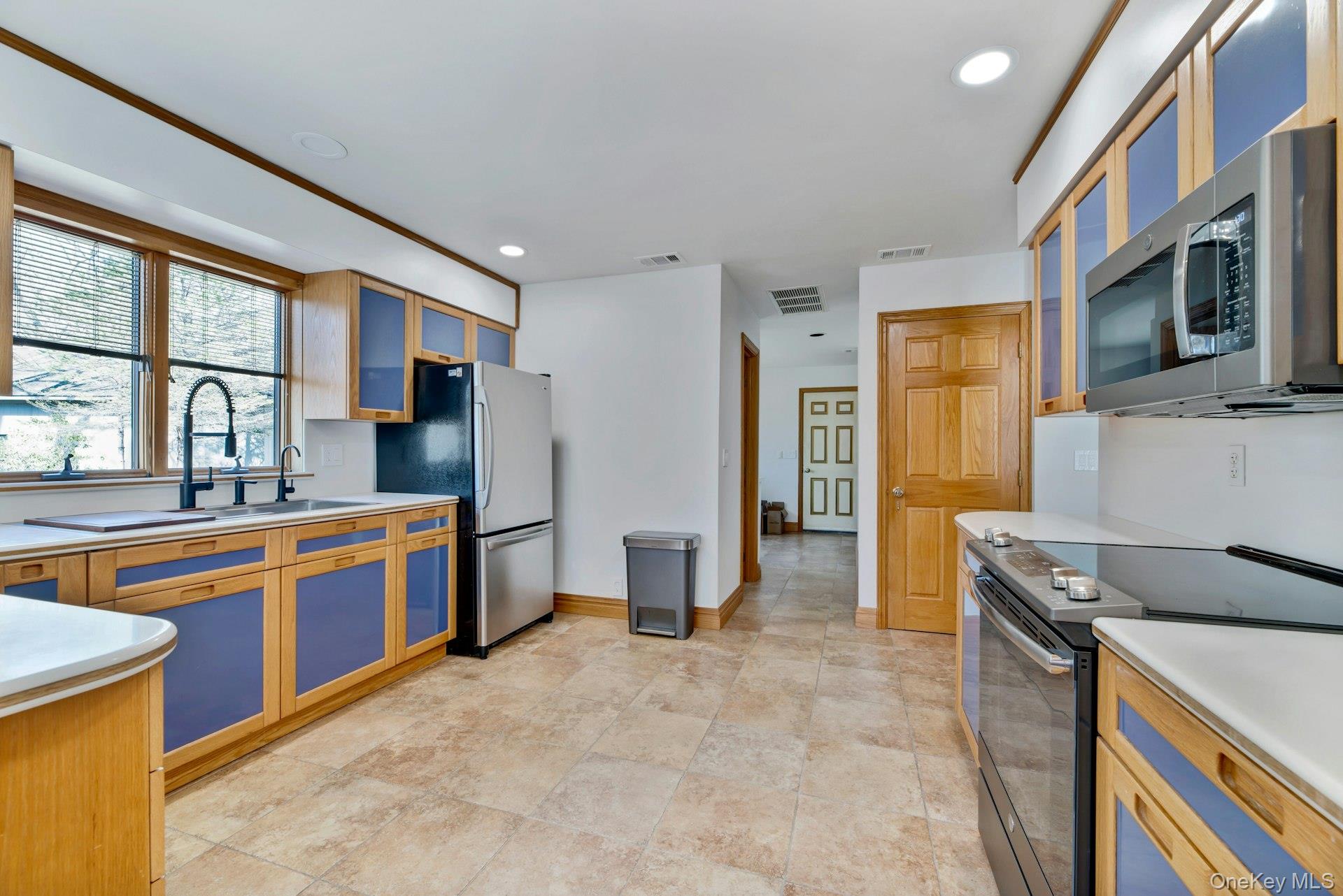 2905 Private Road – For Rent photo 11