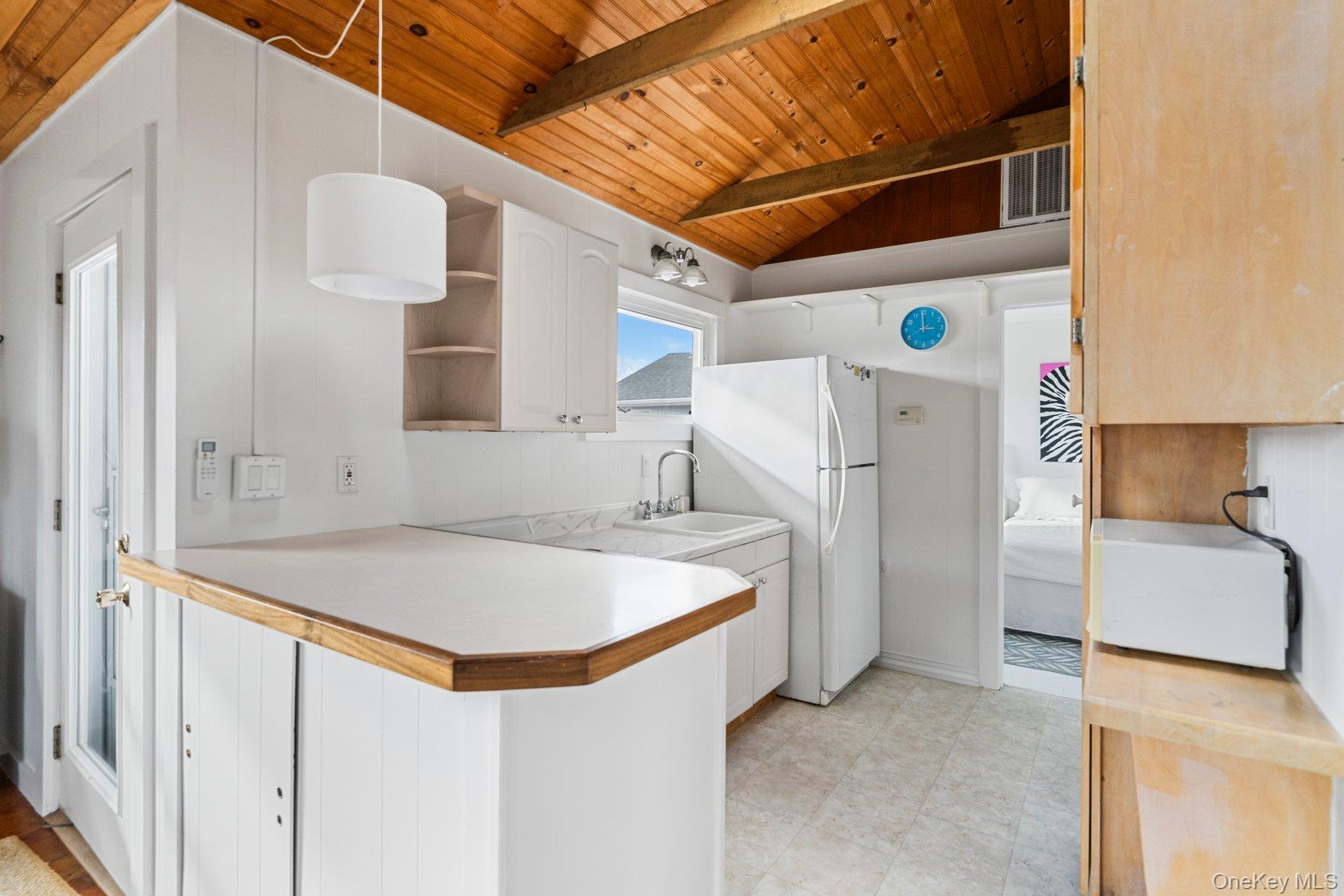 654A Dune Road – For Sale photo 30