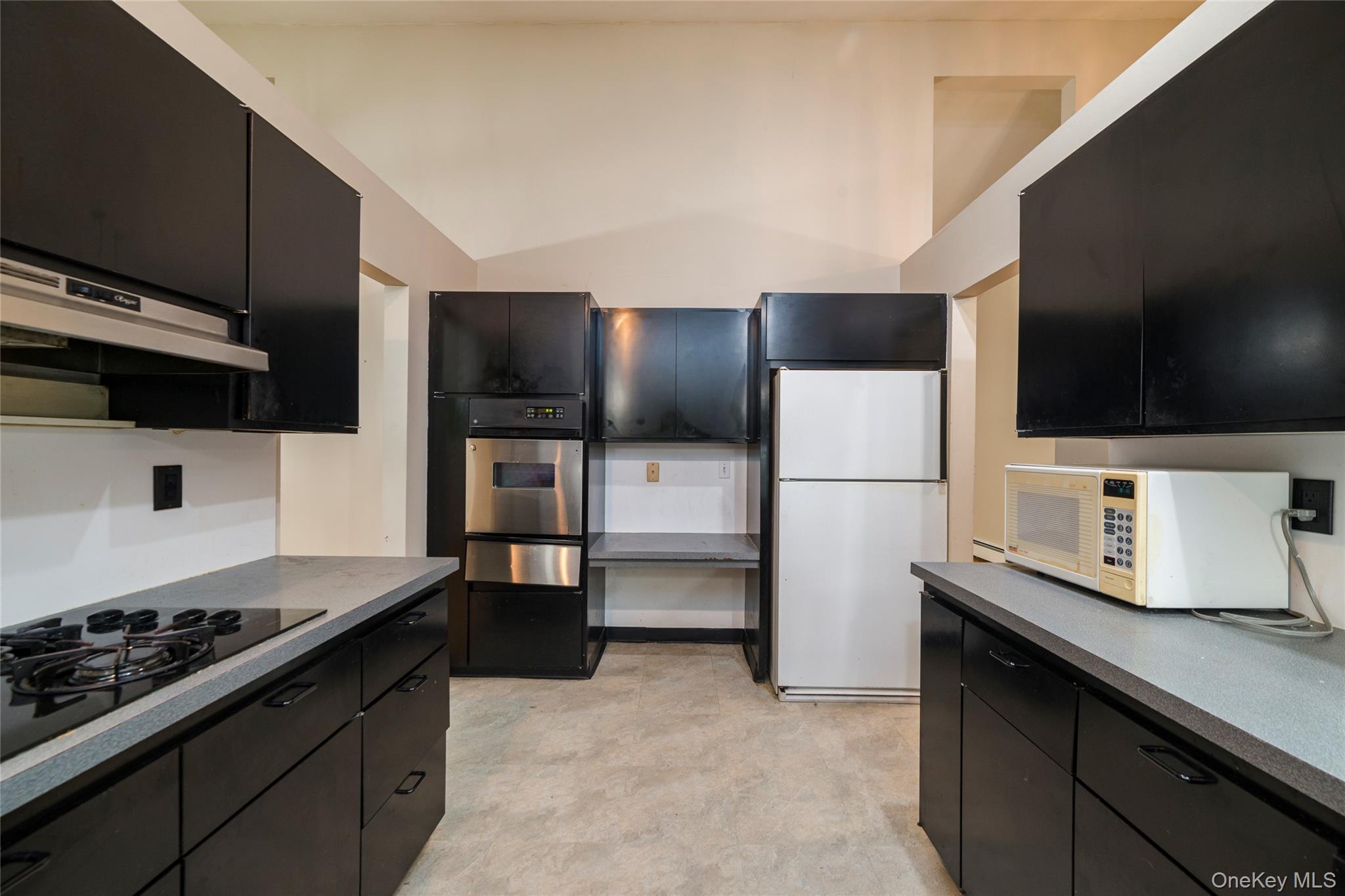 58 Babcock Lane – For Sale photo 3