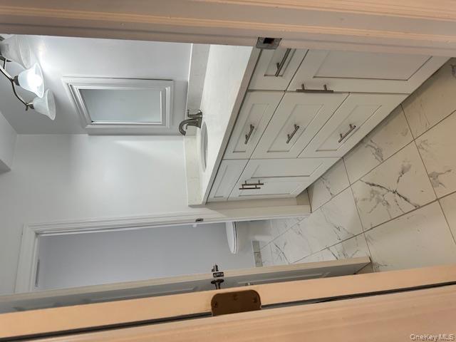 5 Pointe Circle S, Unit 5 photo 3