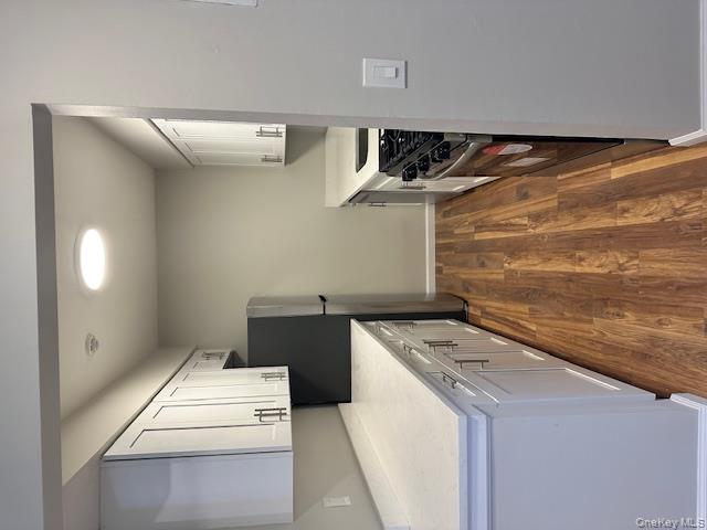 5 Pointe Circle S, Unit 5 photo 7
