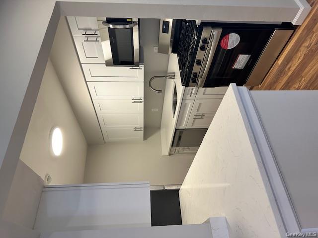 5 Pointe Circle S, Unit 5 photo 6