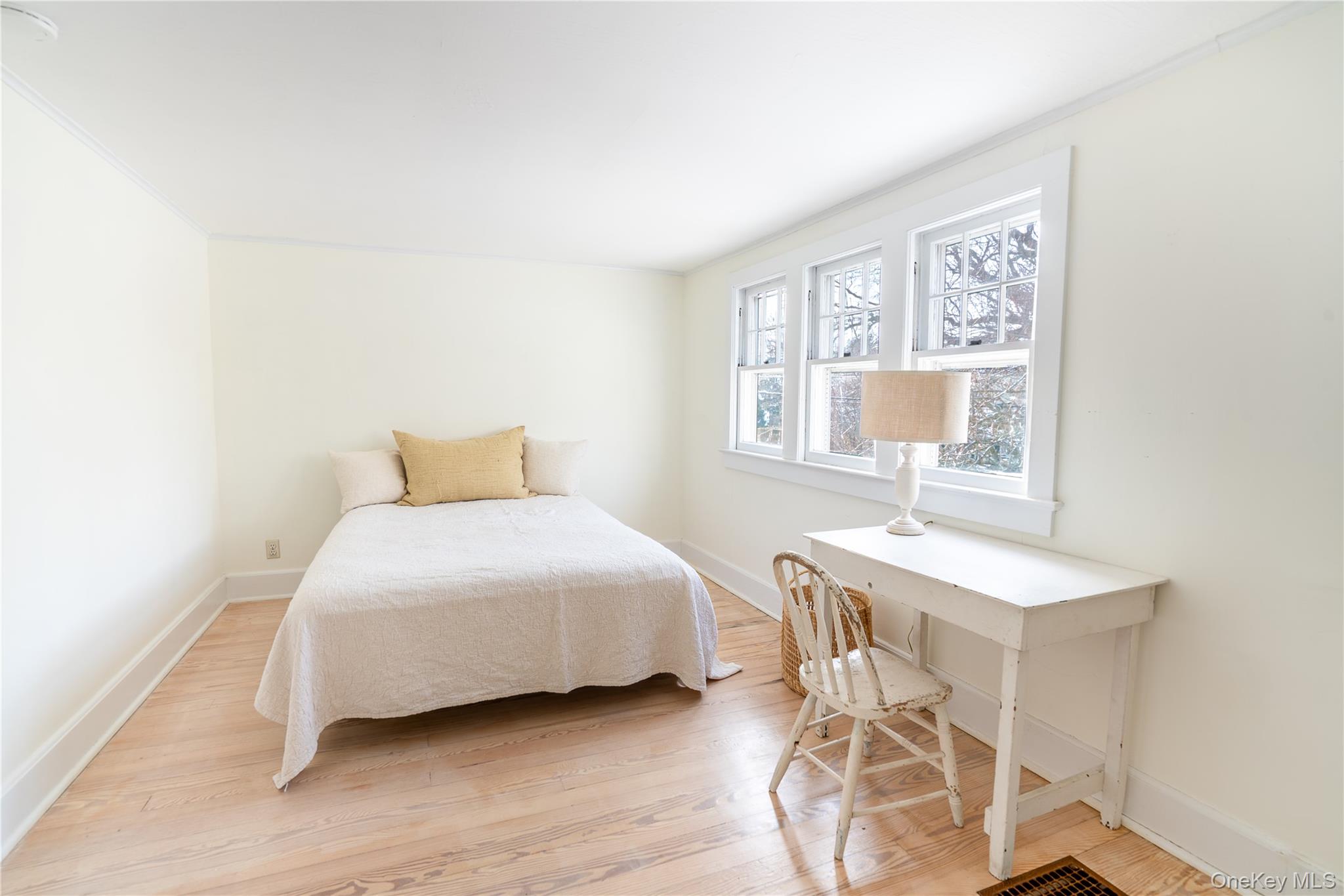 210 5th Street – For Sale photo 18
