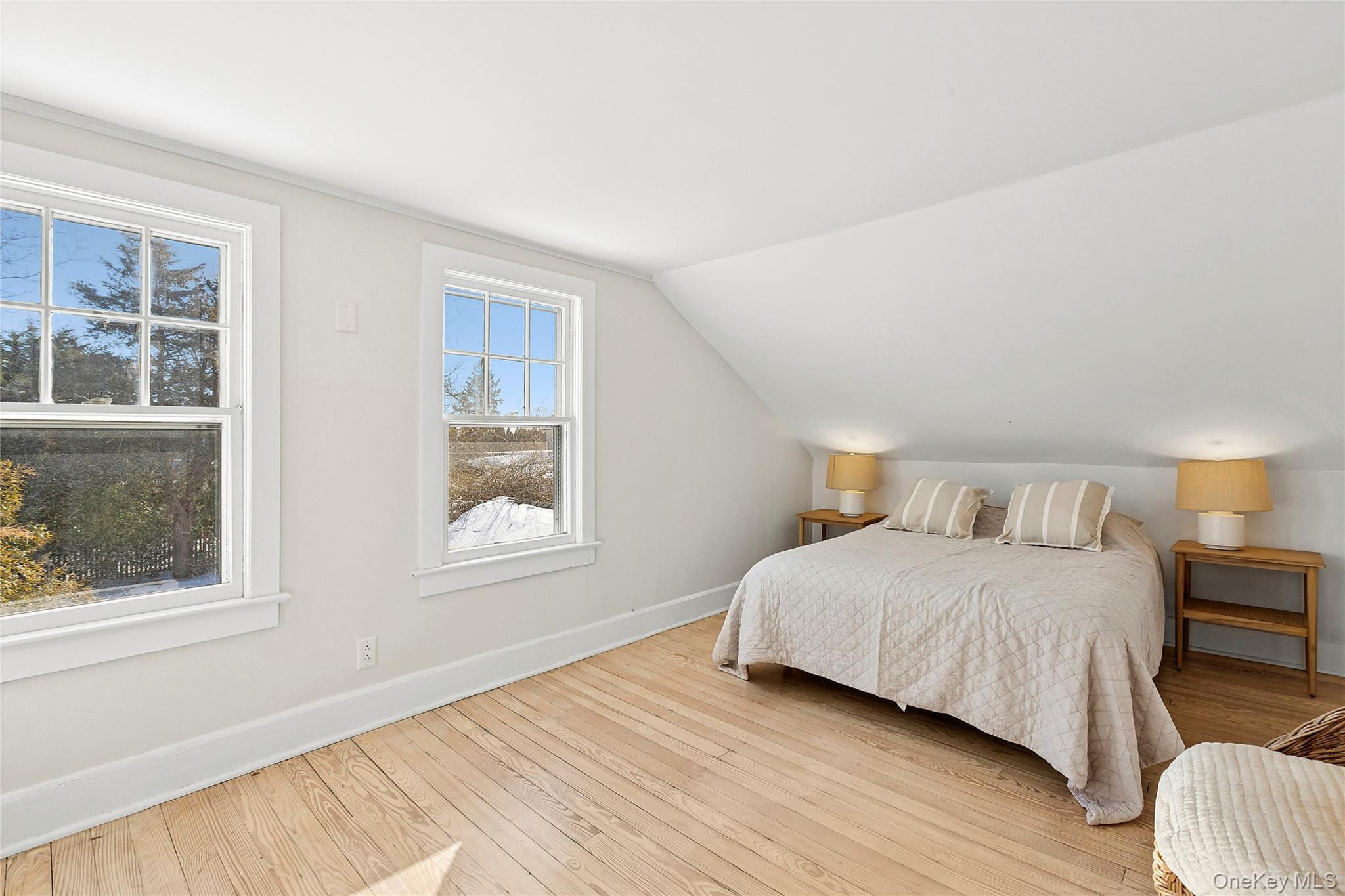 210 5th Street – For Sale photo 17