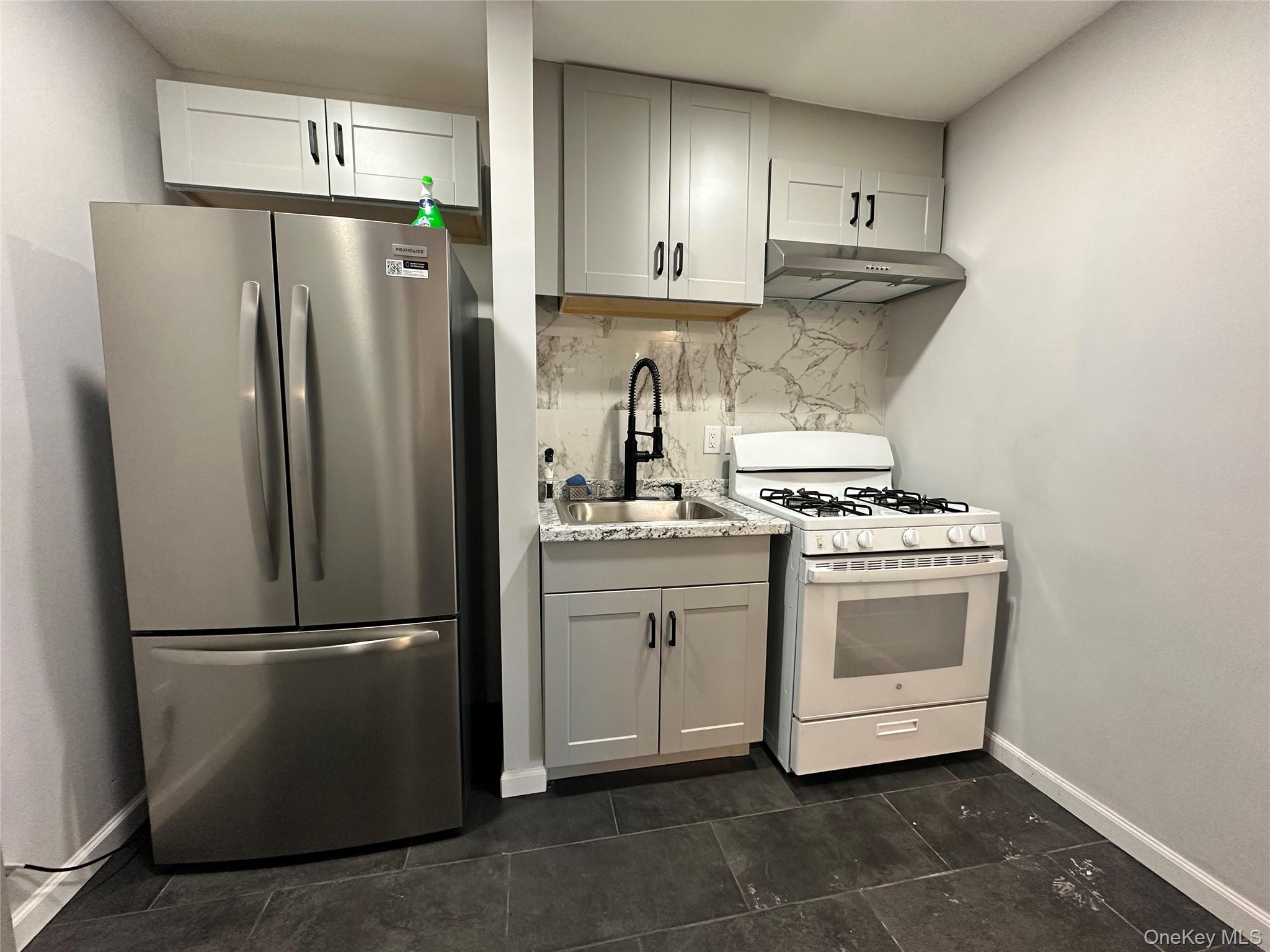 1241 Ridgebury Road – For Rent photo 3