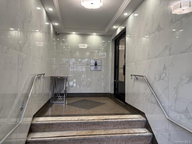 2220 Burnett Street, Unit 1G photo 10