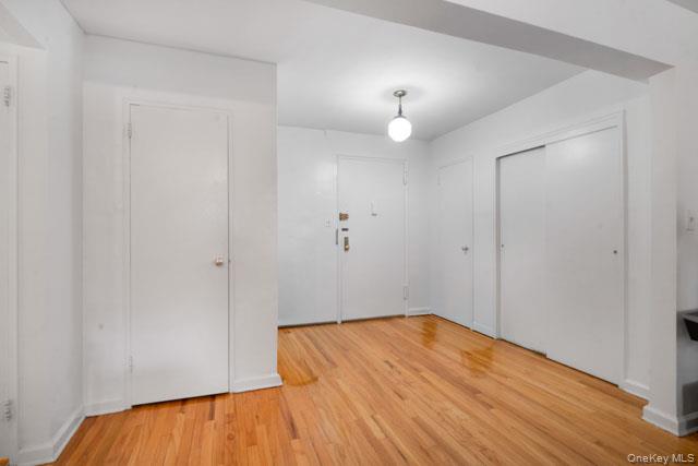 33-44 Junction Blvd, Unit 5V photo 8