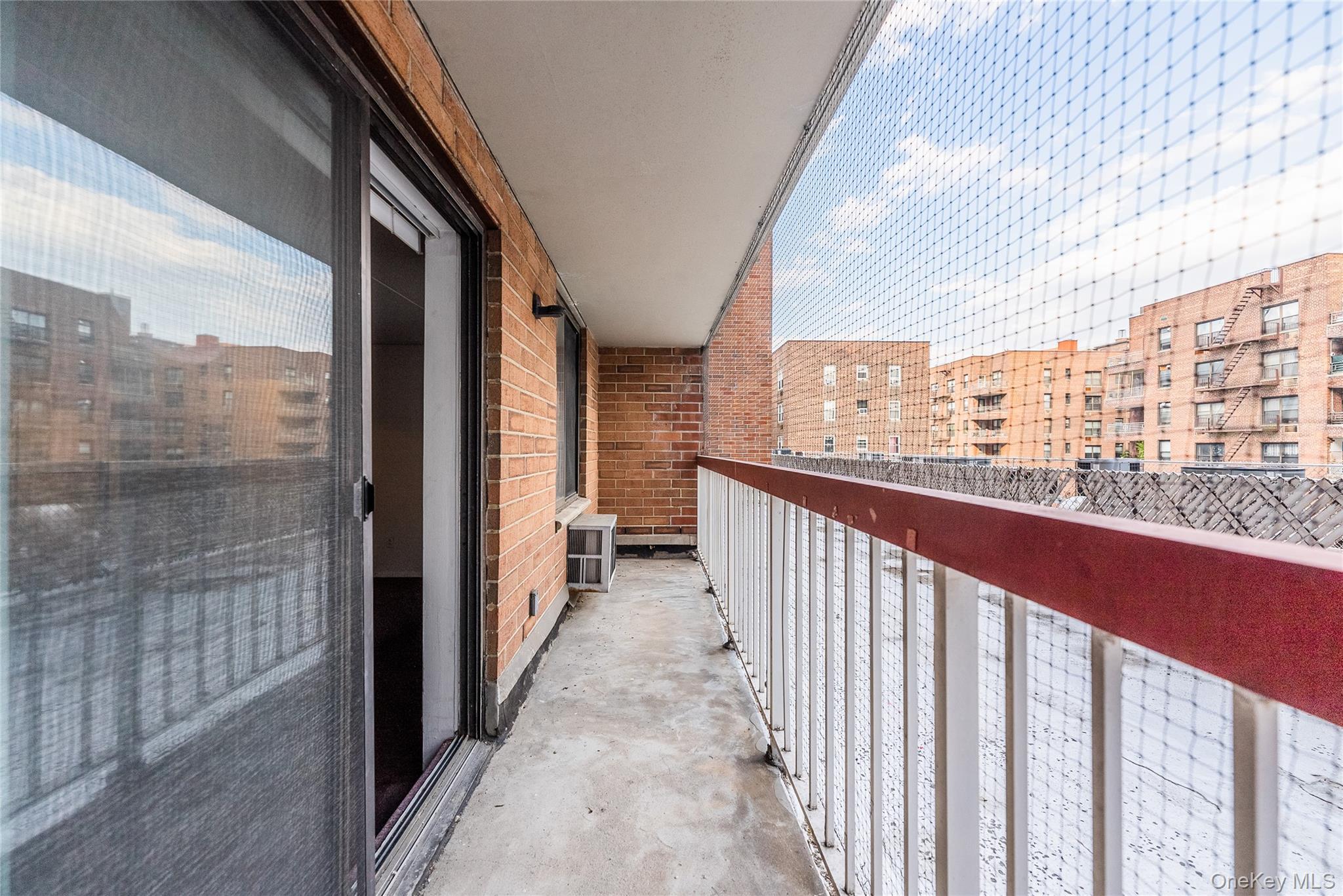 136-24 Maple Avenue, Unit 3B photo 11