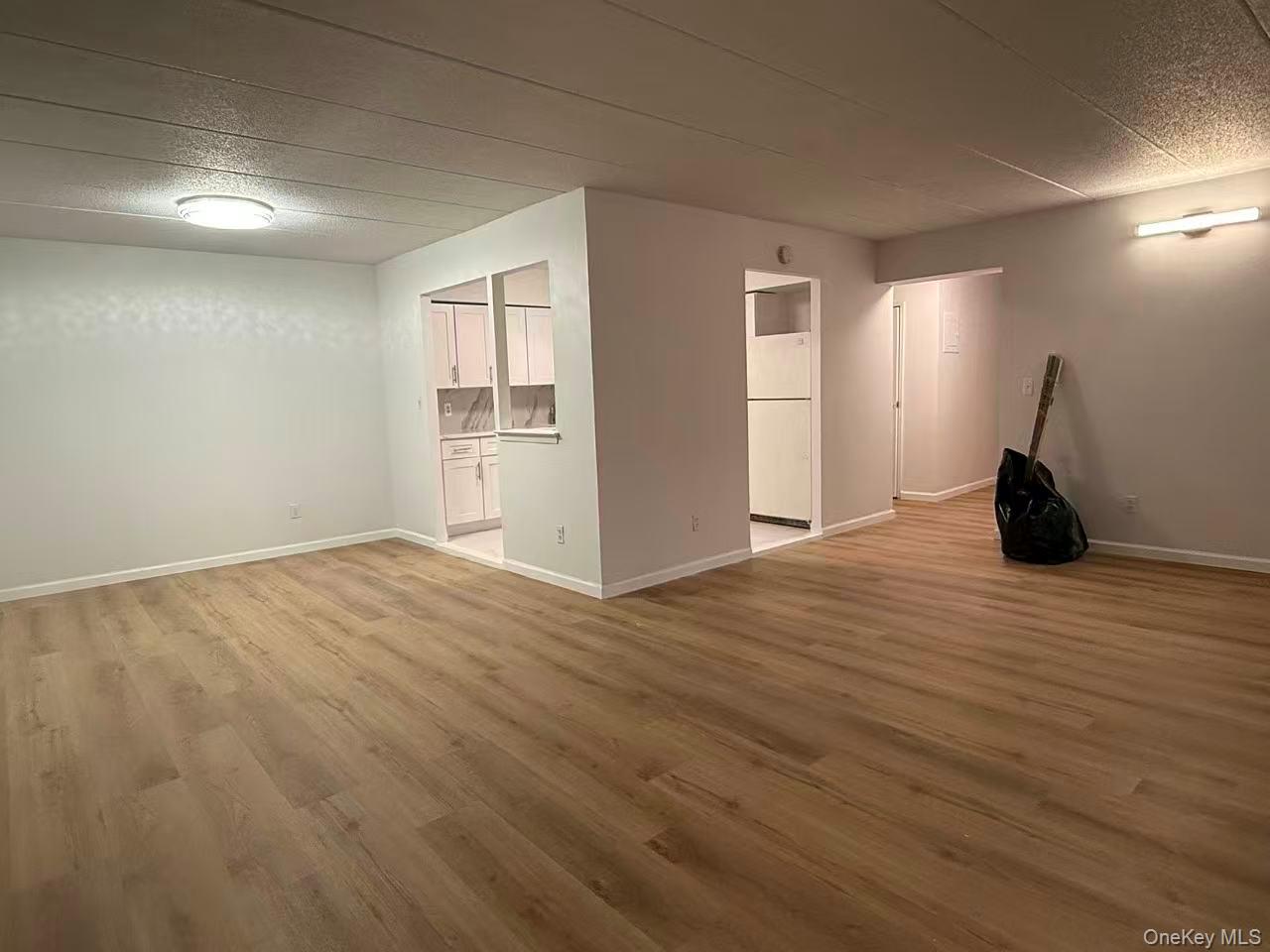 136-24 Maple Avenue, Unit 3B photo 10