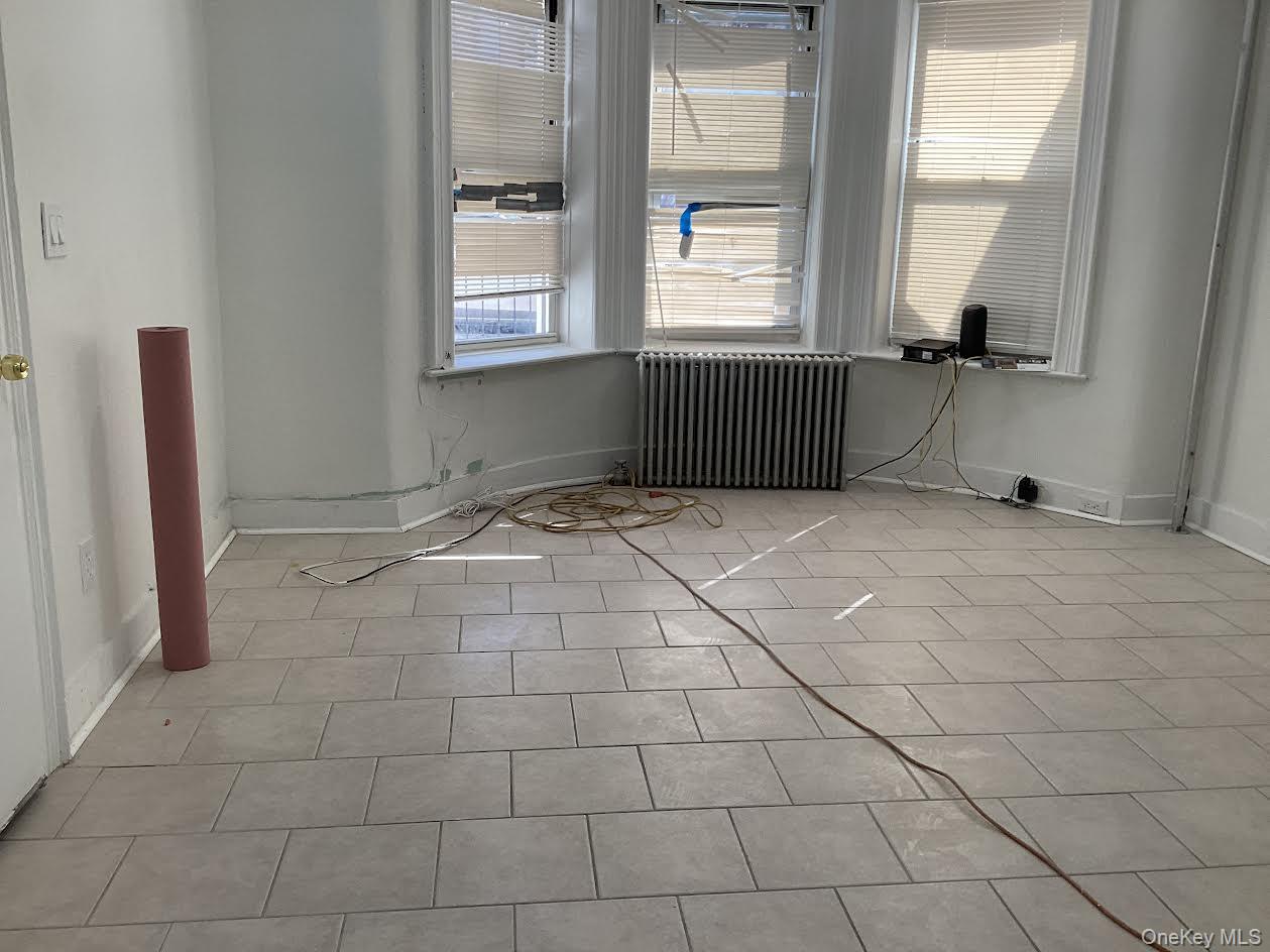 6071 70th Street – For Rent photo 5