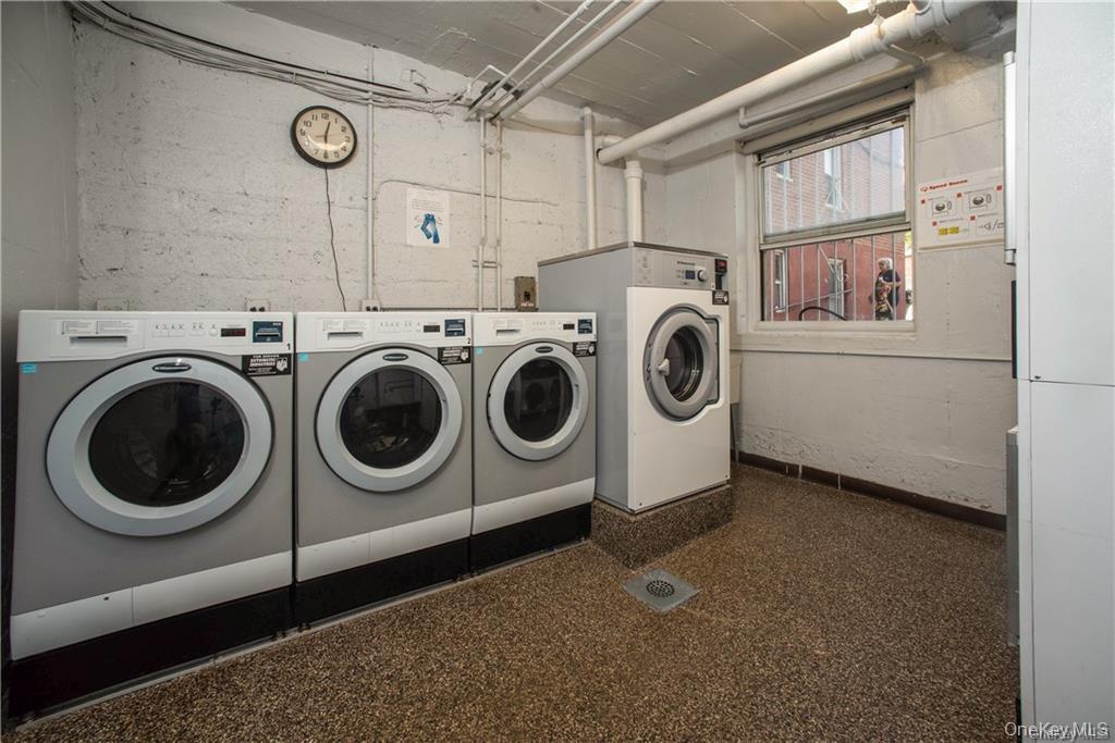 485 Bronx River Road, Unit A23 photo 10