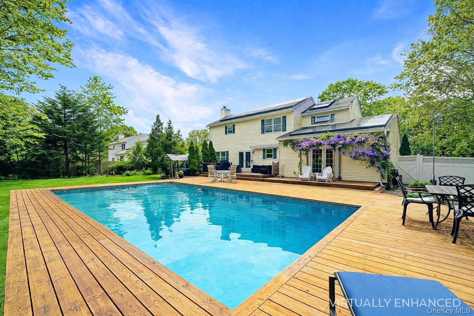 17 Jennifer Path – For Sale photo 3