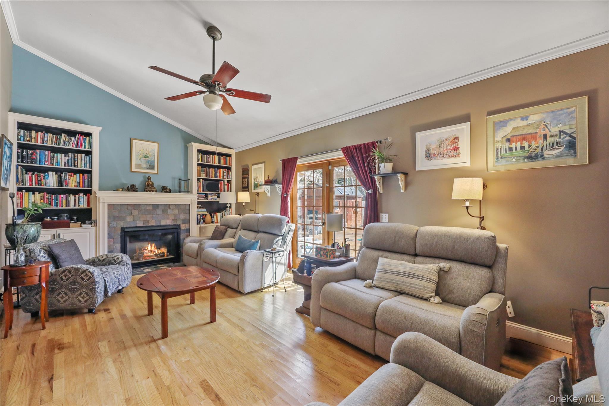 17 Jennifer Path – For Sale photo 14