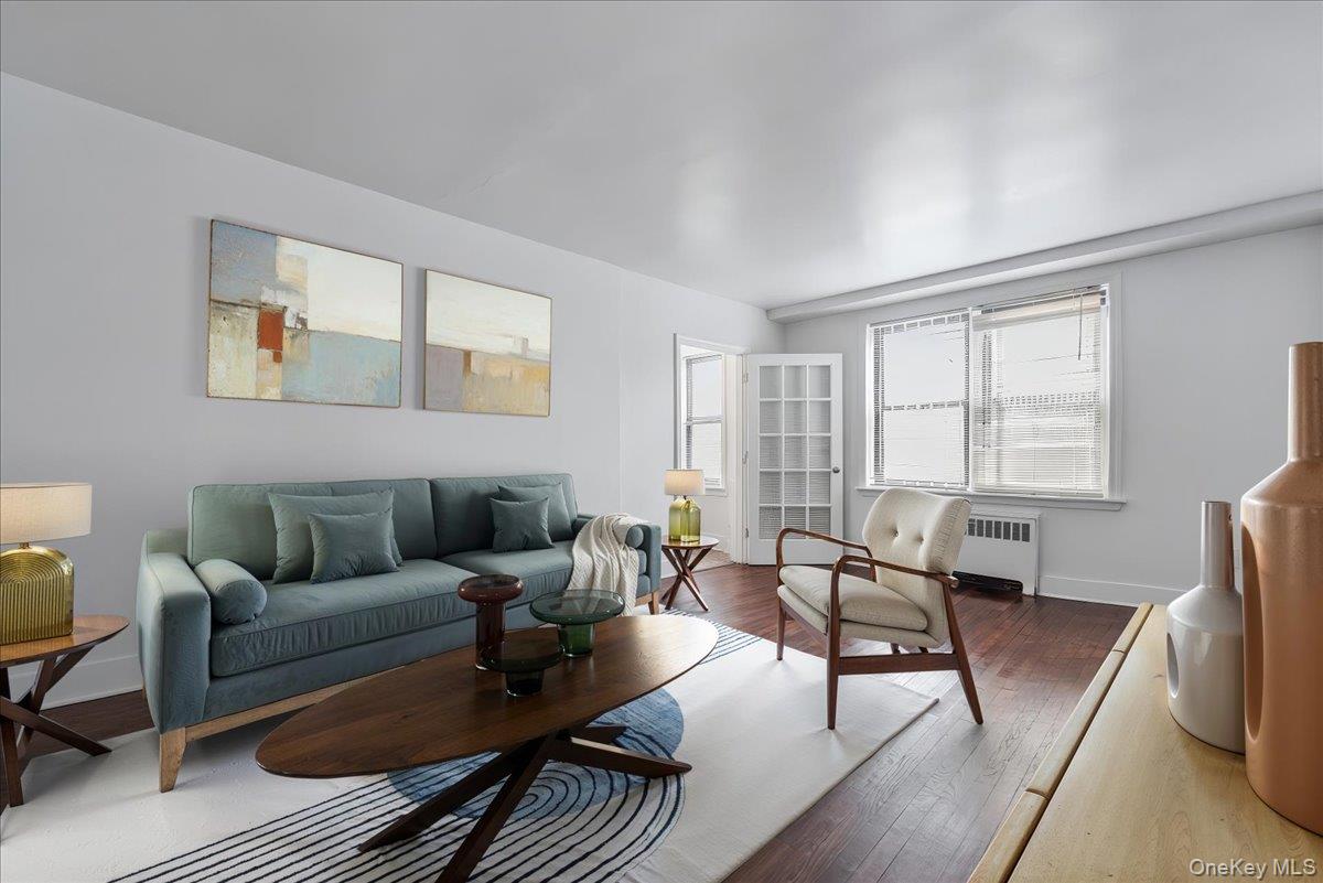 3840 Greystone Avenue, Unit 5O photo 2