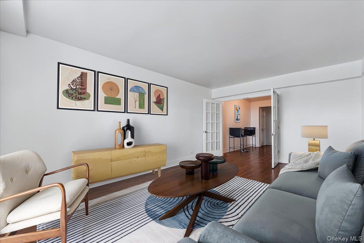 3840 Greystone Avenue, Unit 5O