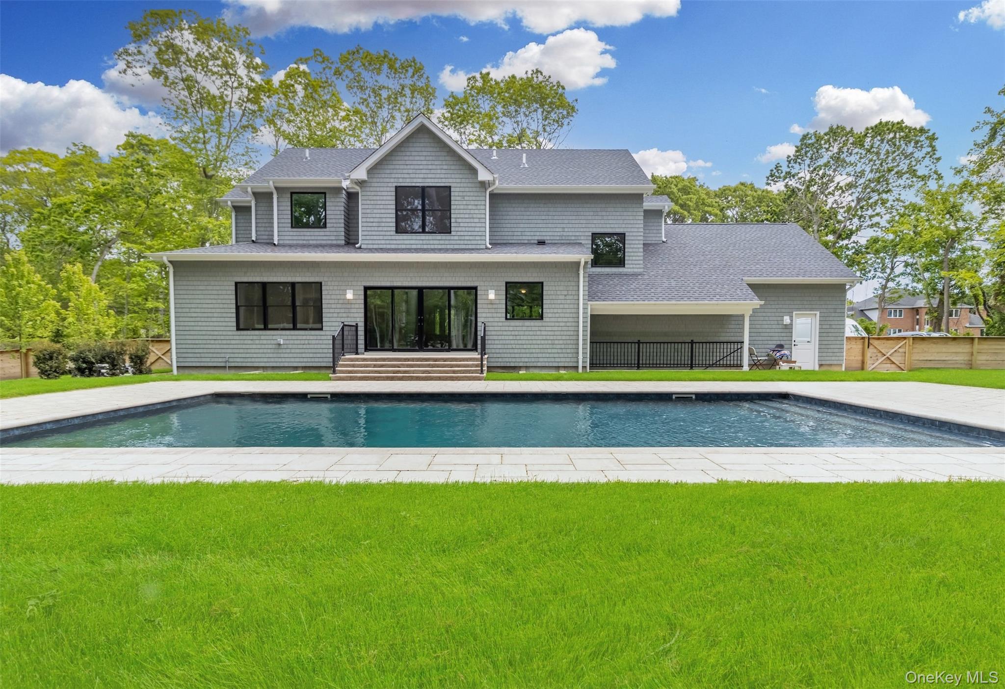 1745 Stars Road – For Rent