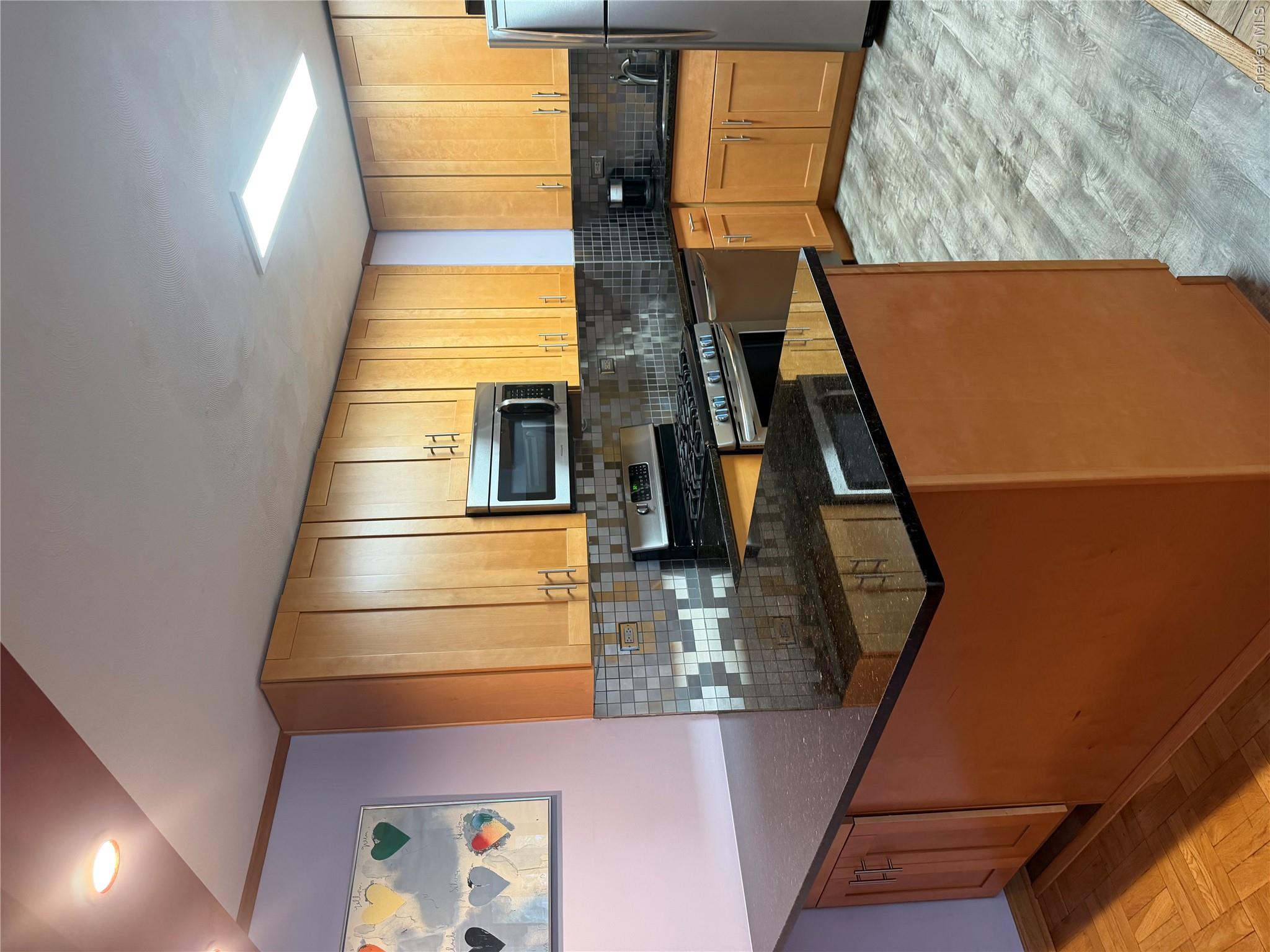 18-15 215th Street, Unit 2A photo 2